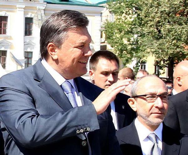 "Отвесил бы ему при встрече щелбана за предательство Украины и украинцев", - позер Кернес неожиданно пригрозил другу Путина и сделал резонансное заявление в адрес Януковича 