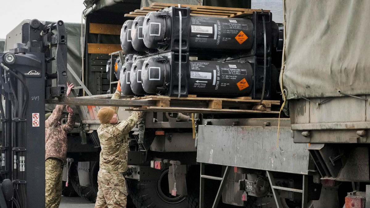 ​Уменьшить военную зависимость от США: в ЕС хотят применить в Украине стратегию "дикобраза"