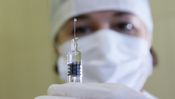 Испытание вакцины против вируса Эбола не выявили побочных реакций