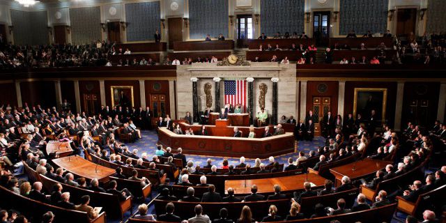 В сенате США не одобрили резолюцию по иранскому атому