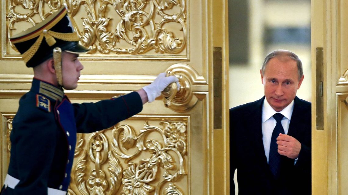 Плохая примета во время инаугурации Путина поразила Сеть: опубликовано фото знакового события