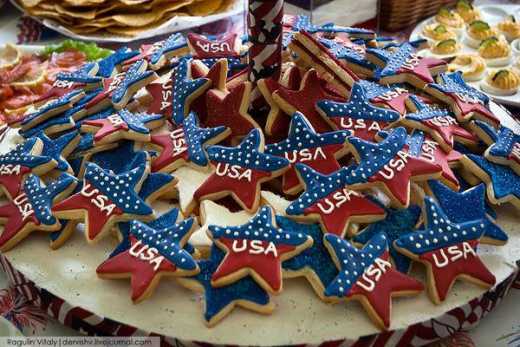 Жириновский и компания «продались за печеньки Госдепа» на День Независимости США
