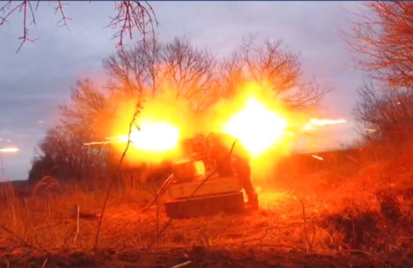Четкий ракетный удар украинских добровольцев разнес в хлам позиции террористов на Донбассе – взрывные кадры 