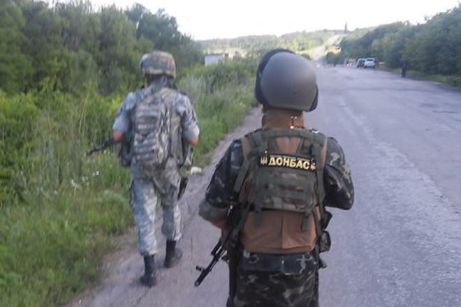 Батальон "Донбасс": под Широкино постоянный бой - один наш боец погиб, один ранен