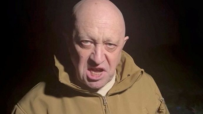 Боевики "ЛДНР" переходят на сторону Пригожина и выдвигаются в Россию "наводить порядок" - источники