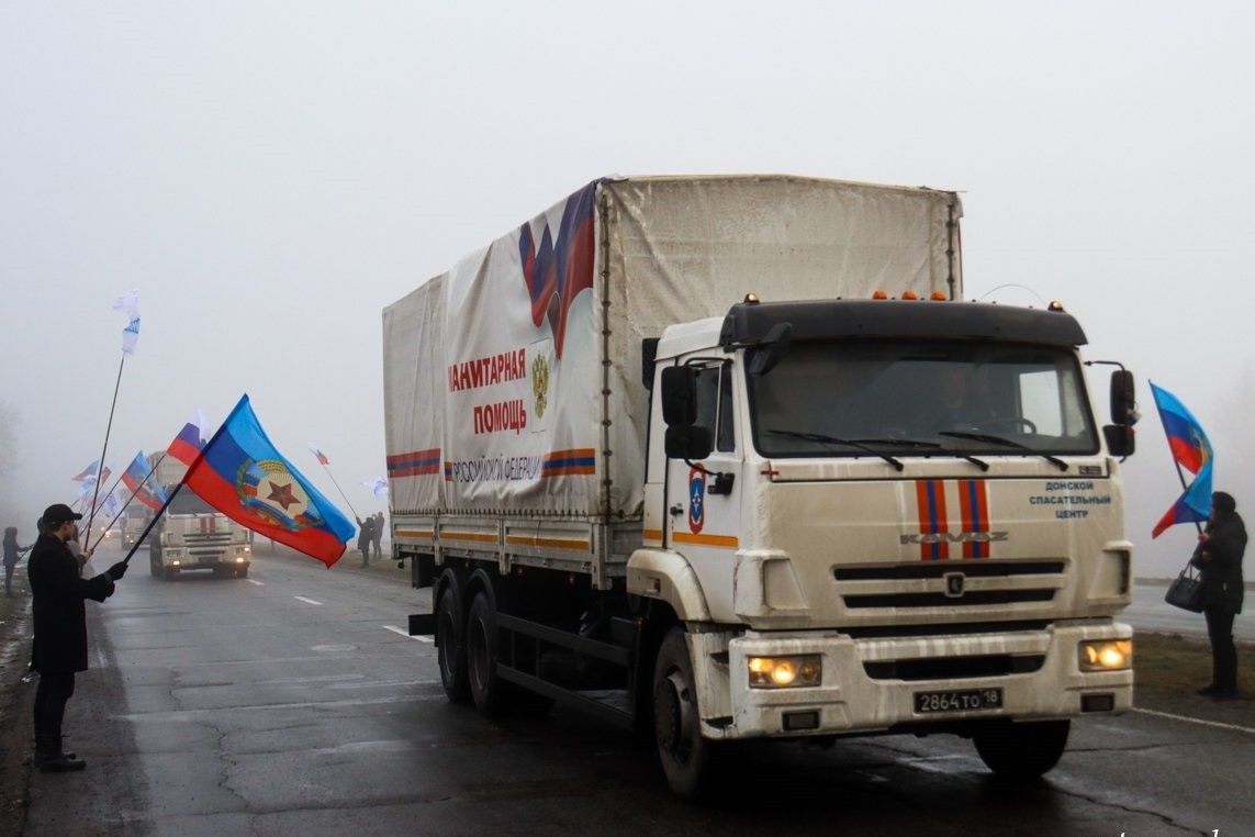 ​ВС РФ “играют в прятки” с HIMARS в Херсоне: разведка нашла замаскированные военные конвои
