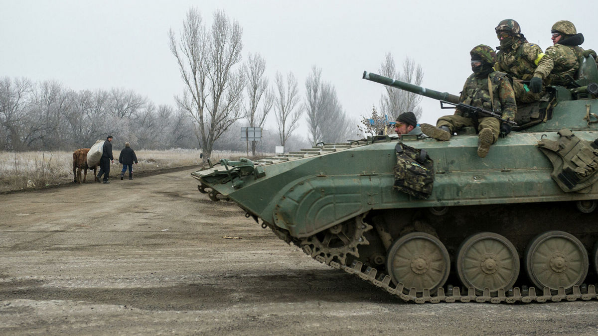 Сегодня боевики могут ударить по скоплению народа на Донбассе – Штефан