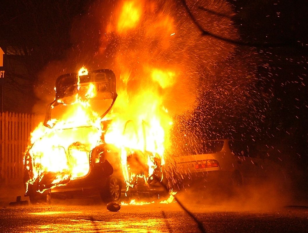 подрыв автомобиля