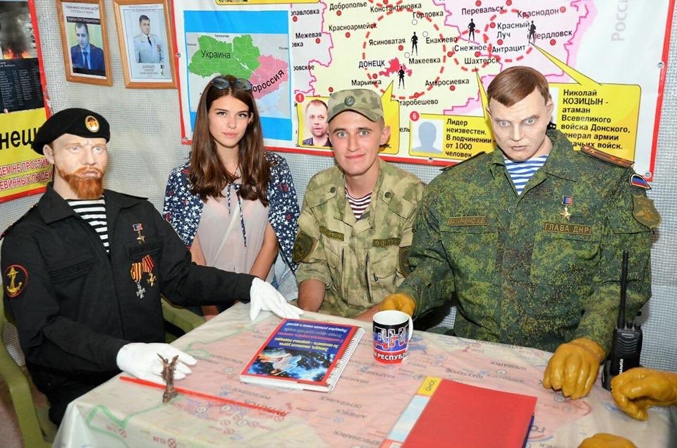 Боевики "ДНР" открыли музей восковых фигур: Моторола и Захарченко, как два дьявола, пугают детей - кадры