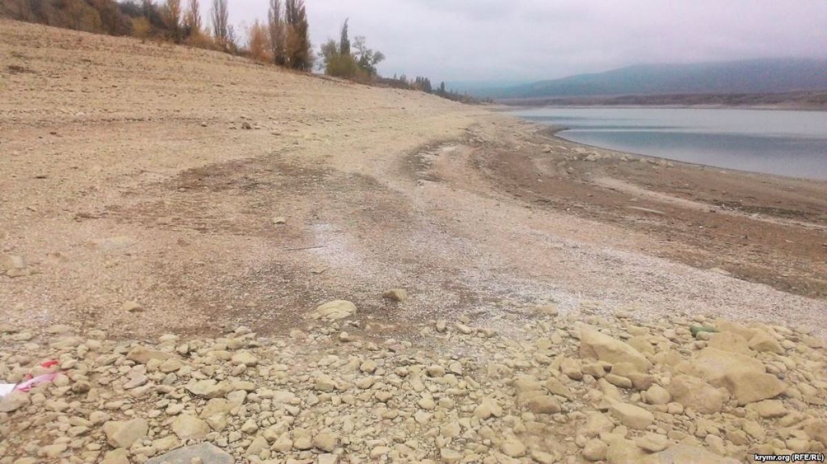 Два крупных крымских водохранилища на грани высыхания: жители Крыма бьют тревогу