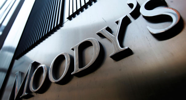 Moody's понизило кредитный рейтинг России до последней инвестиционной ступени - BAA3