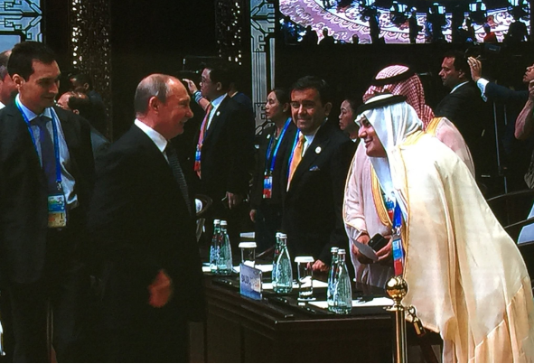 Неудачный день вождя: на саммите G20 в Китае саудиты посмеялись над Путиным 