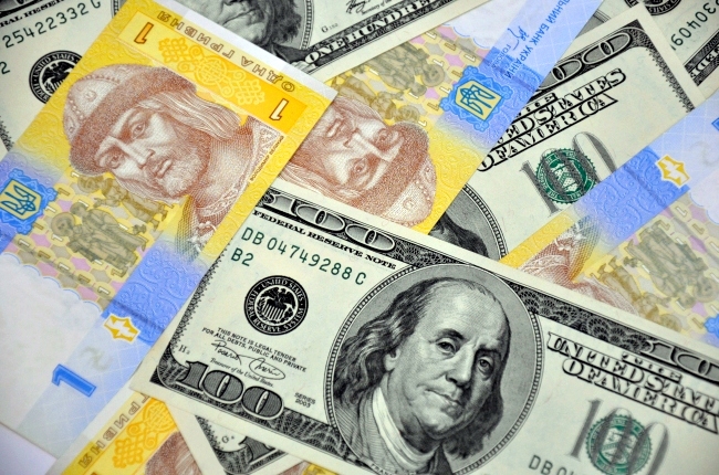 Курс гривны к доллару и евро – 11.04.2015. Хроника событий онлайн