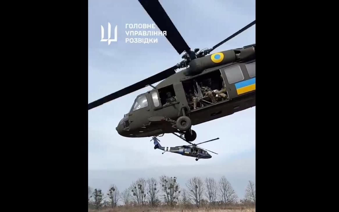 "Рабовладельцам из Кремля следует меньше злоупотреблять спиртным", - в ГУР опровергли фейк о Black Hawk