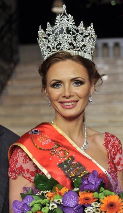 Конкурс "Миссис Россия 2015" выиграла 37-летняя мать шестерых детей 