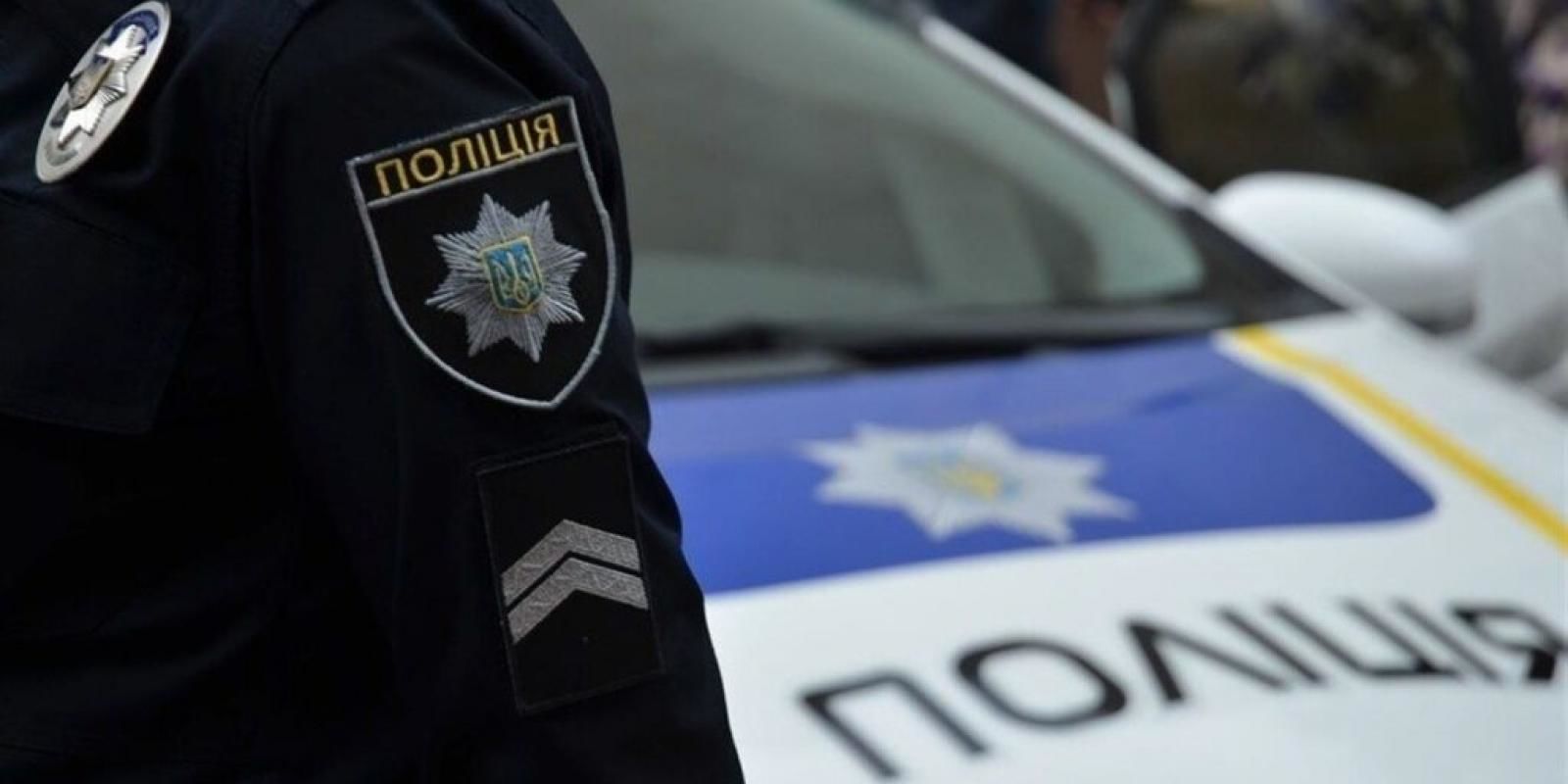​Стрельба у школы в Черновцах: погибла полицейская, стрелок спрятался в жилом доме