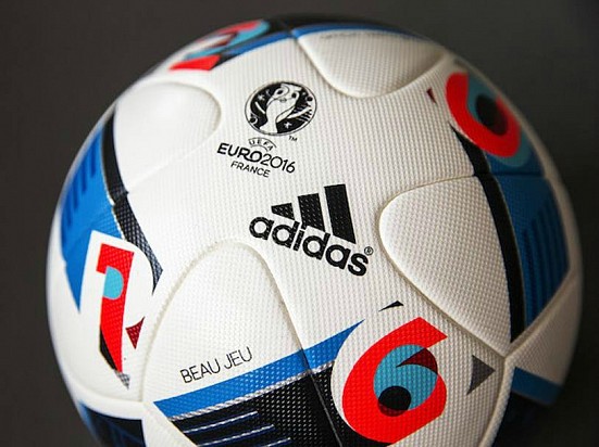Создание мяча для финала Евро – 2016: на мячи нанесли названия сборных Португалии и Франции – Кадры