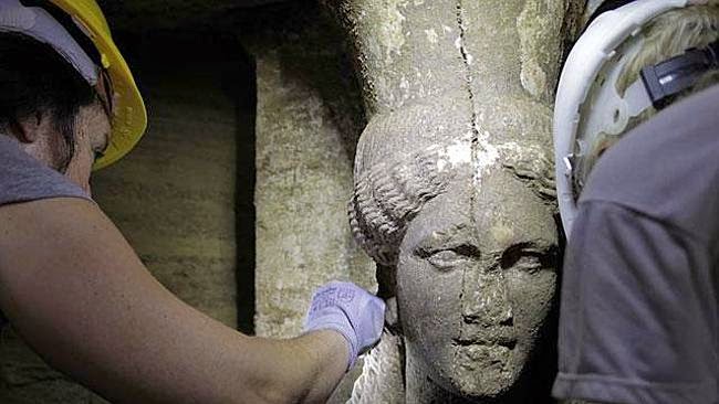 Раскрыта тайна самой крупной "царской" гробницы в Греции