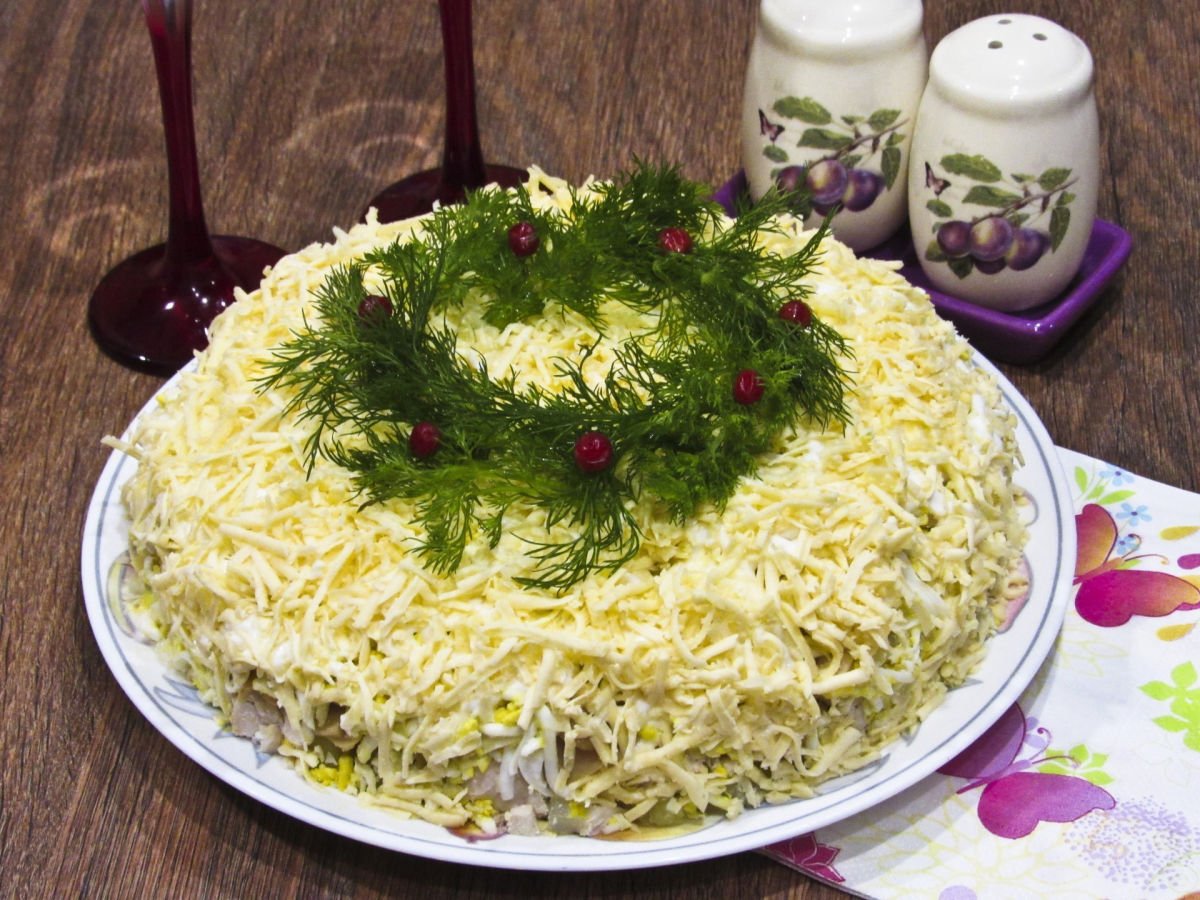 "Захват гостей": рецепт смачного святкового салату нашвидкуруч