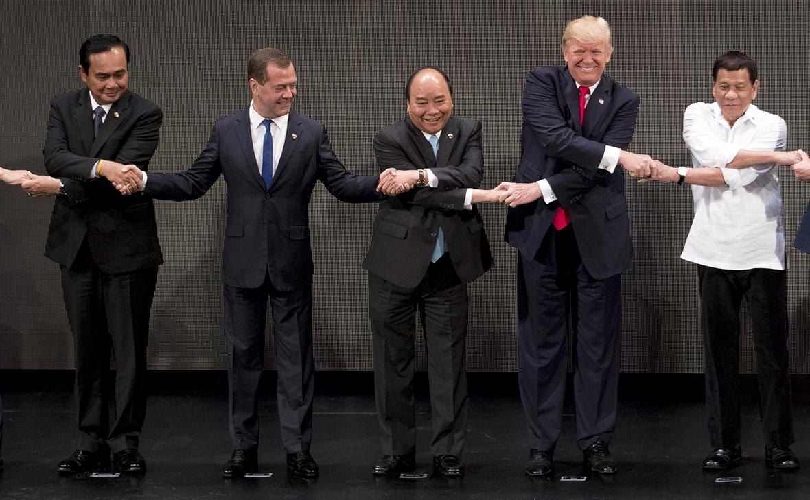 ​Медведев "пришел в экстаз" после слов Трампа, сказанных во время саммита G7 в Канаде