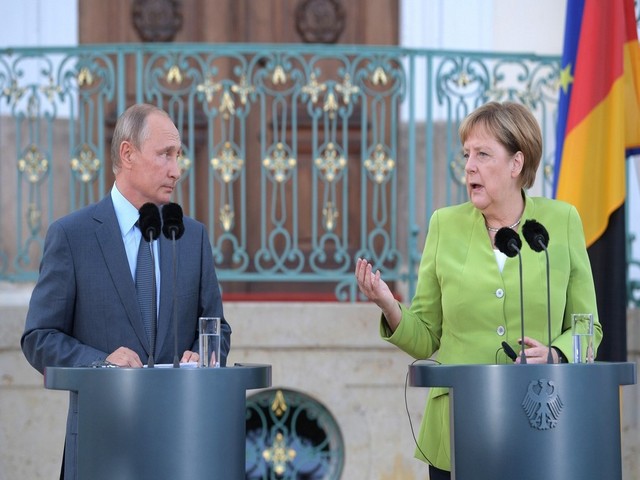 Жесткая позиция Меркель по Украине и цинизм Путина по Донбассу: главные подробности переговоров в Берлине
