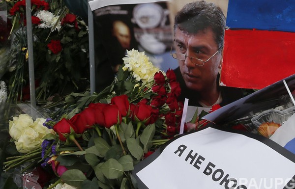 Главное за день 8 марта: показания по убийству Немцова; ДНР и ЛНР согласны на выборы; миротворцы для Украины