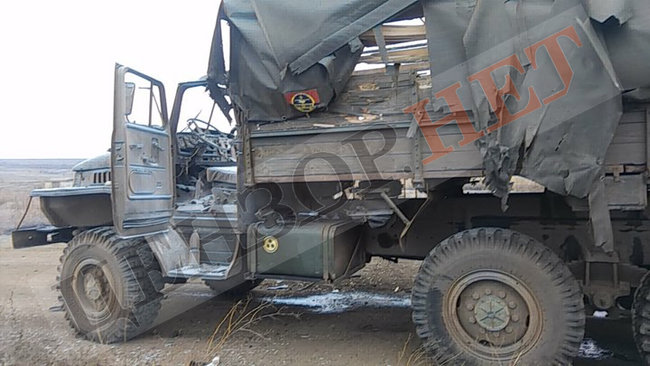 Российские оккупанты из ПТУРа подорвали грузовик ВСУ у Новогнатовки: машина разбита, много раненых