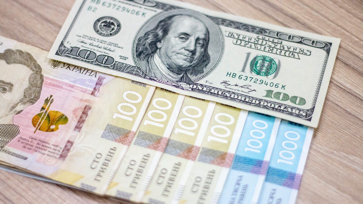 Курс доллара и евро в Украине: котировки валют снова начали расти