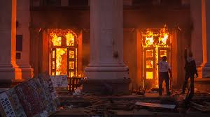 Полицейские задержали чиновника ГСЧС по делу пожара в Одесском доме профсоюзов 2 мая