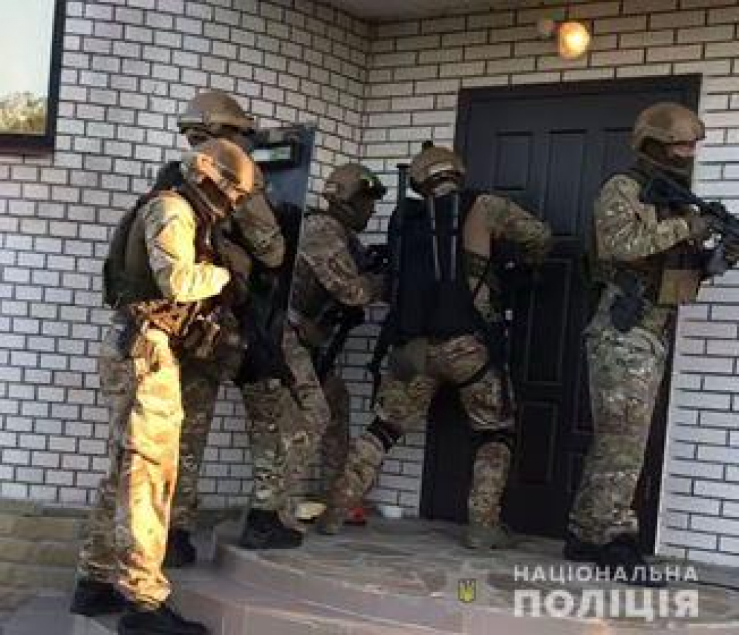 В Киеве КОРД провел спецоперацию по задержанию вооруженной банды, видео 