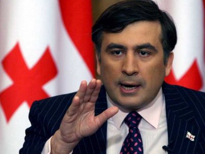 Саакашвили: Срочно пересажать всех олигархов! Они - союзники Путина