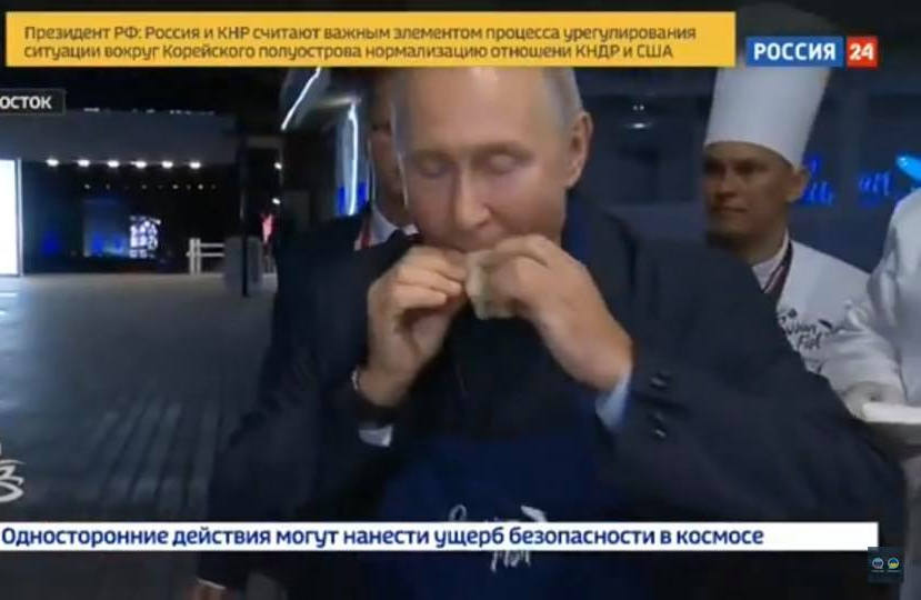 ​Такого Путина мир еще не видел: соцсети стебутся над лидером РФ в новом "амплуа"