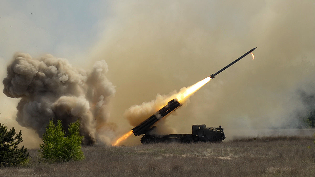 ​В России прокомментировали заявление Арестовича об украинских ракетах, направленных на Москву