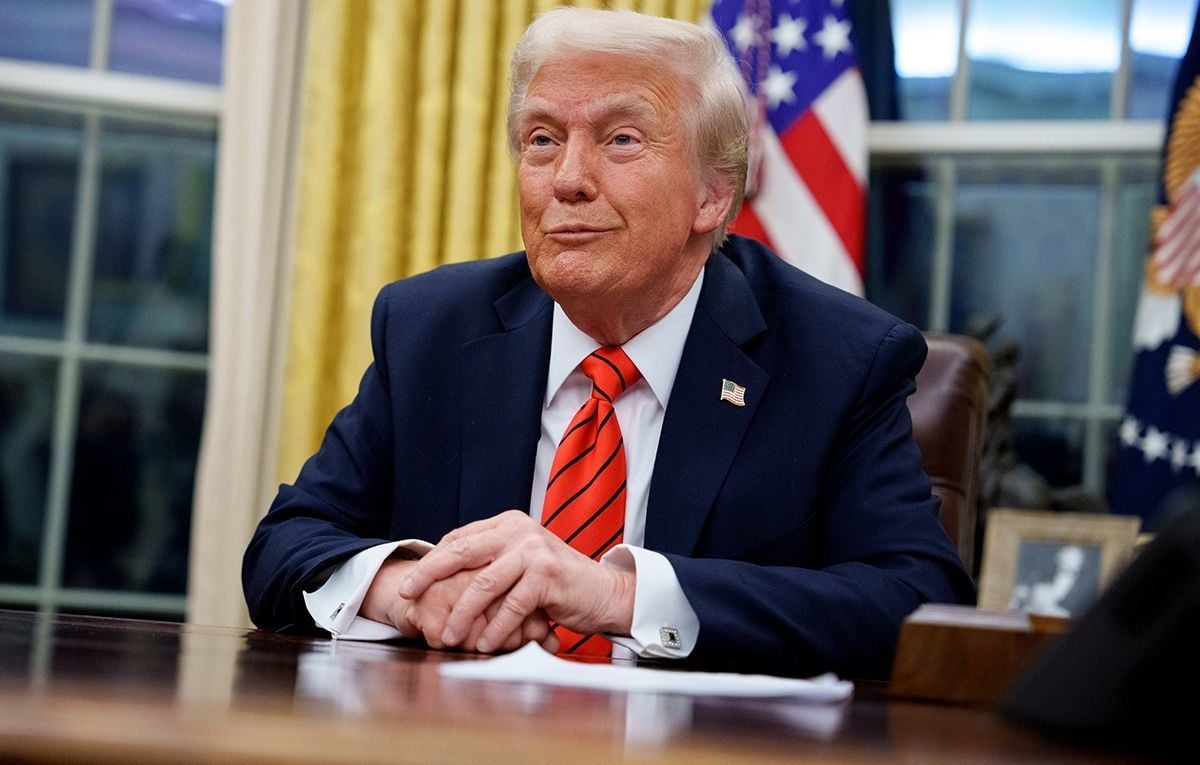​Вместо ожидаемых Киевом и ЕС санкций в отношении РФ Трамп предложил Путину "пряник" – NYT