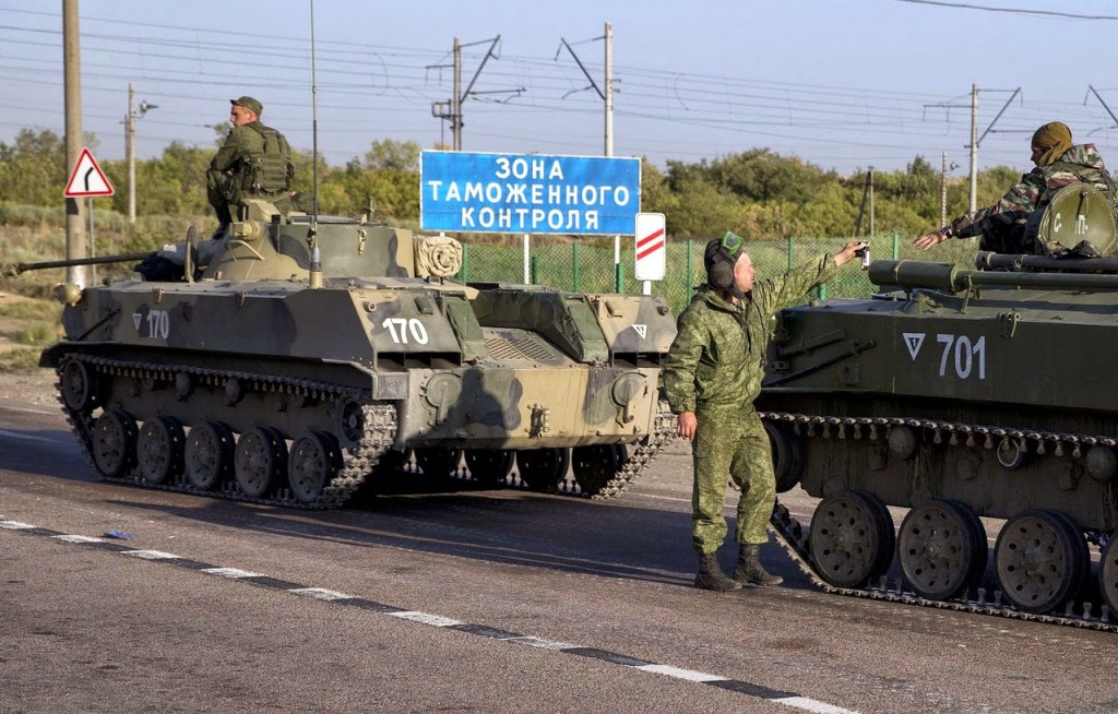 ​ЧП в Константиновке: БМД военных сбил насмерть девочку