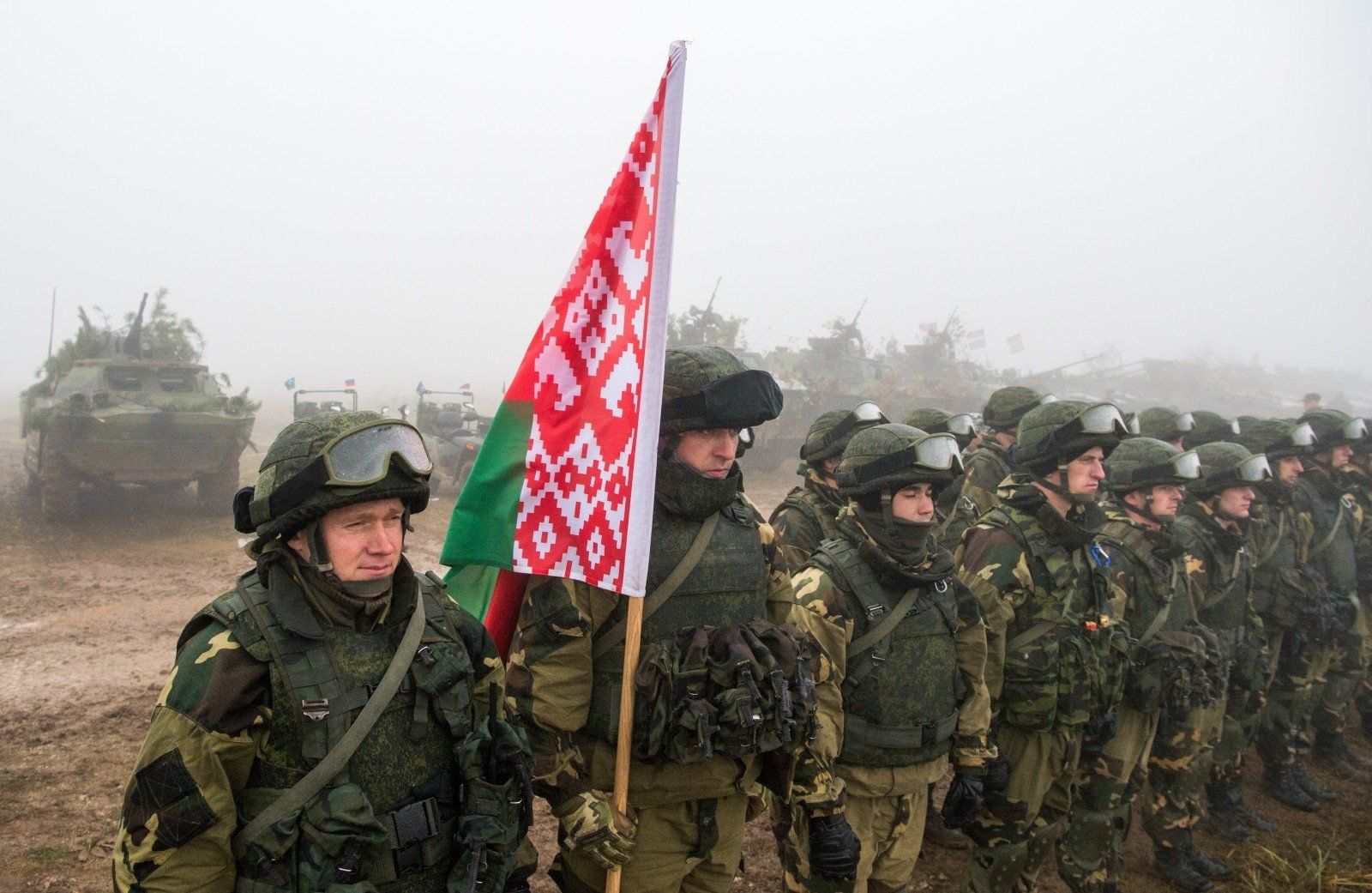 "Приготовления осуществляются", – Грабский назвал признак, когда Беларусь будет готова напасть на Украину
