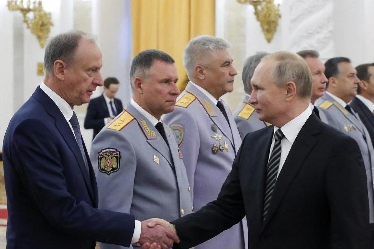 Путіна намагаються вивести з-під удару: після операції "смертельно хворий" розпочалася нова кампанія