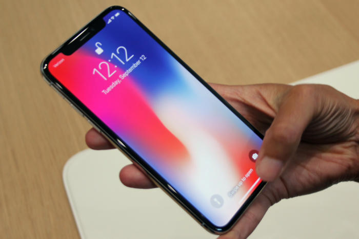 Дорогостоящие iPhone X: раз уронив, проблем не оберешься