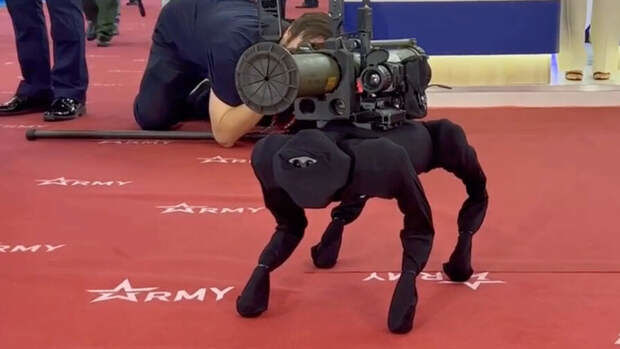 Новинки російського форуму "Армія – 2022": робот-пес з гранатометом – копія робопсів з AliExpress