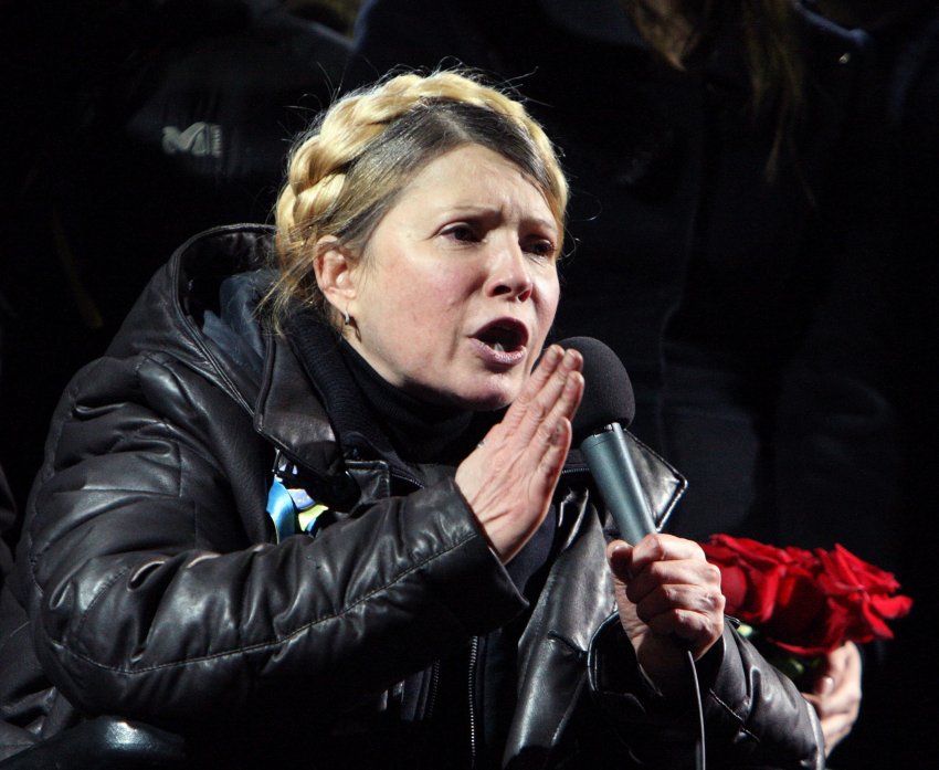 Тимошенко в преддверии выборов озаботилась закупкой зимнего обмундирования для бойцов АТО