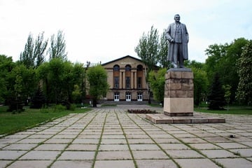 Донецкая мэрия: в Петровском районе небезопасно: городской транспорт прекратил работу