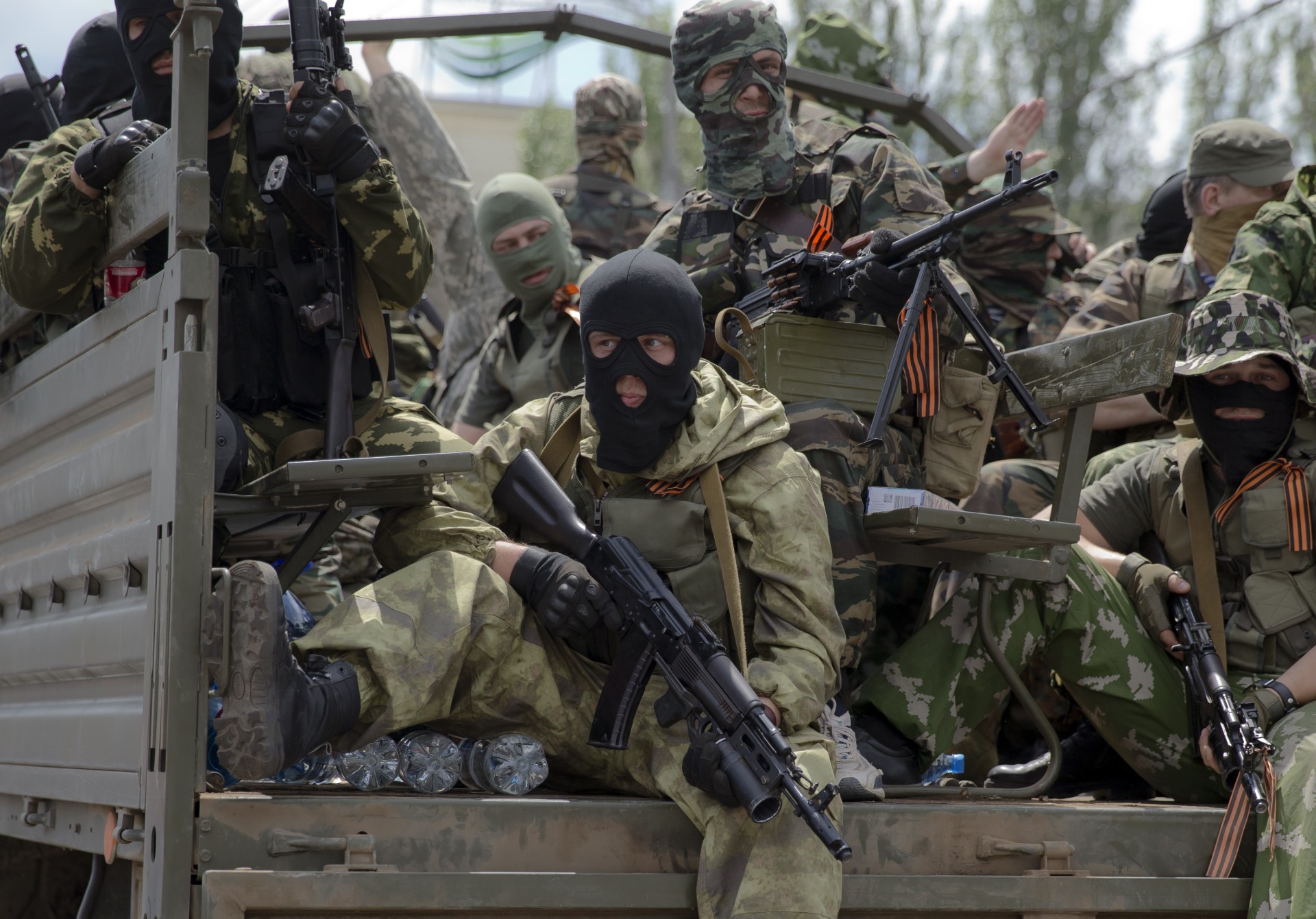 Обстановка на Донбассе: Бойцы АТО "всыпали" сепаратистам на востоке Украины, "шахтеры" не ожидали "ответки"