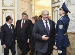 Лукашенко: Я лично подносил кофе участниками "нормандской четверки"
