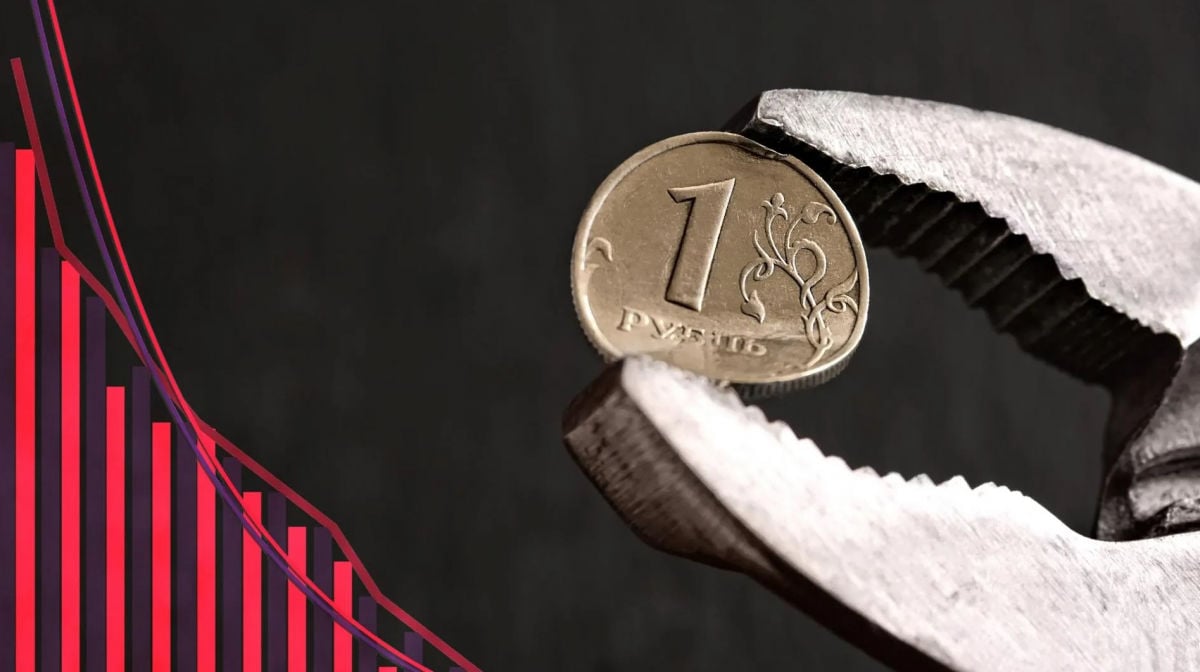 Промышленность России завязла в глубокой рецессии: Кремль оказался перед сложным выбором 