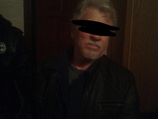 В Одесской области пьяный пенсионер взял в заложники двух человек и открыл стрельбу по прохожим: подробности о пострадавших и кадры с места штурма дома