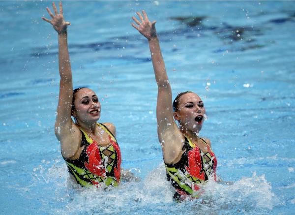 Украинские синхронистки Лолита Ананасова и Анна Волошина показывают 3 результат на Олимпиаде! 