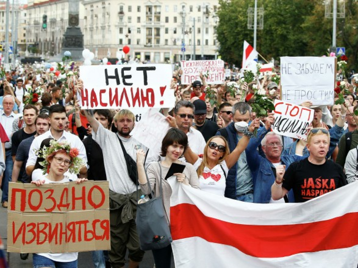 Сын Лукашенко о протестах в Беларуси: "Митинги? Нам не страшно"