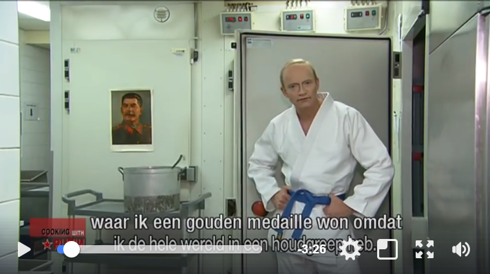 В Нидерландах опозорили Путина: в Сети появилась пародия на президента России, где он готовит из санкционных продуктов и ходит с  голым торсом - кадры