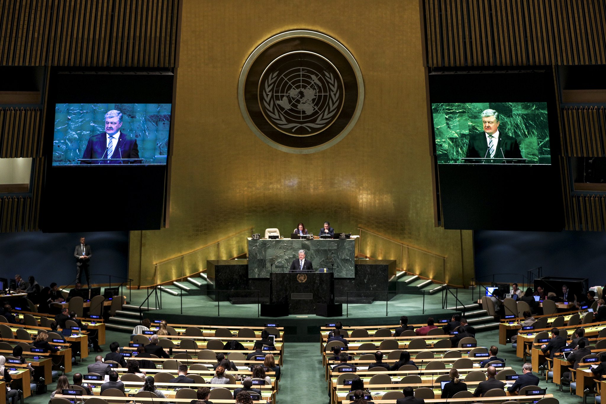 "Это ударная группировка", - Порошенко "открыл глаза" ООН разведдаными об армии РФ в Крыму и на Донбассе