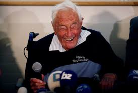 104-летний ученый добровольно совершил эвтаназию: он рассказал о том, что заставило его расстаться с жизнью